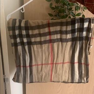 Burberry gauze scarf